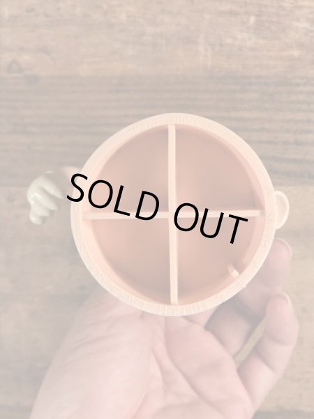 企業キャラクターのタガメットのヴィンテージPVCフィギュア