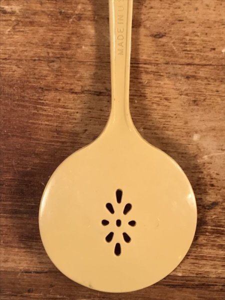 企業キャラクターのミスターピーナッツのヴィンテージスプーン