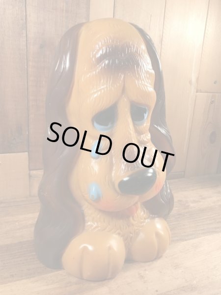 70年代頃のサッドアイの犬のビンテージコインバンク