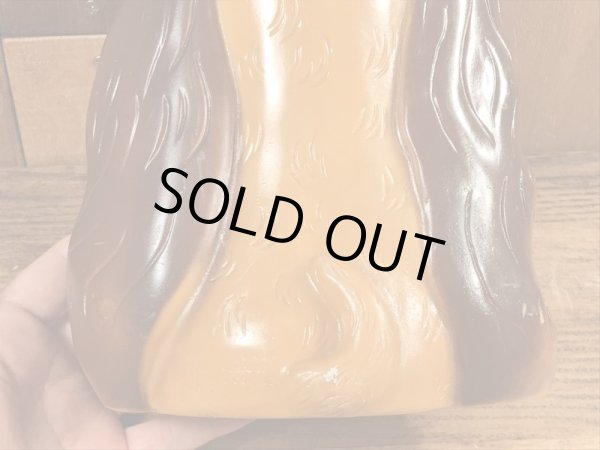 70年代頃のビッグアイズの犬のヴィンテージ貯金箱