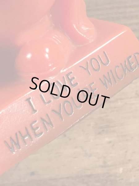 70年代頃のR.& W. Berrie社製のレッドデビルのヴィンテージメッセージドール