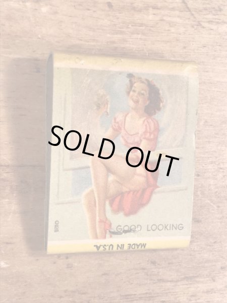 40〜50年代頃のピンナップガールのビンテージマッチブック