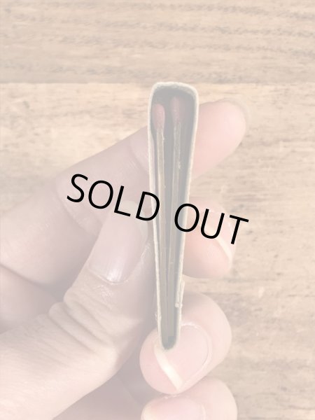 40〜50年代頃のピンナップガールのビンテージマッチブック