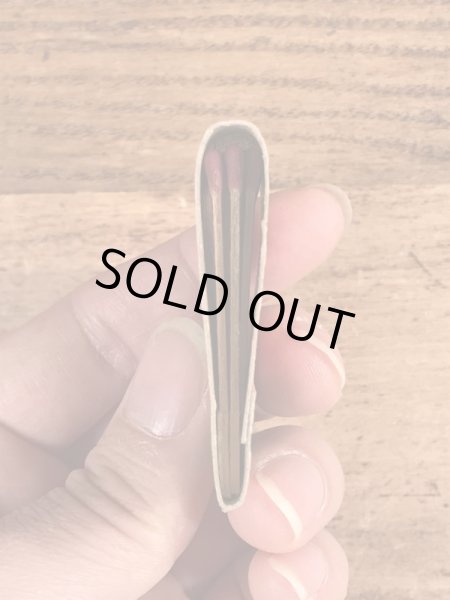 40〜50年代頃のピンナップガールのビンテージマッチブック