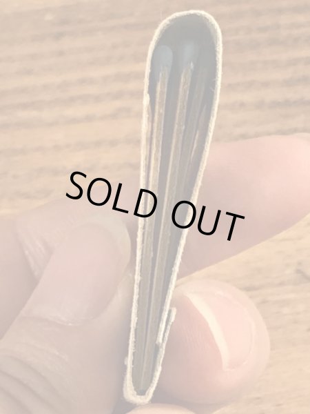 40〜50年代頃のピンナップガールのビンテージマッチブック