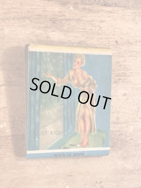 40〜50年代頃のピンナップガールのビンテージマッチブック