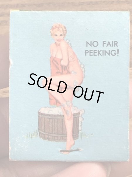 40〜50年代頃のピンナップガールのビンテージマッチブック