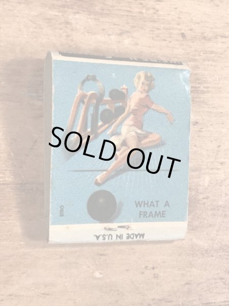 40〜50年代頃のピンナップガールのビンテージマッチブック