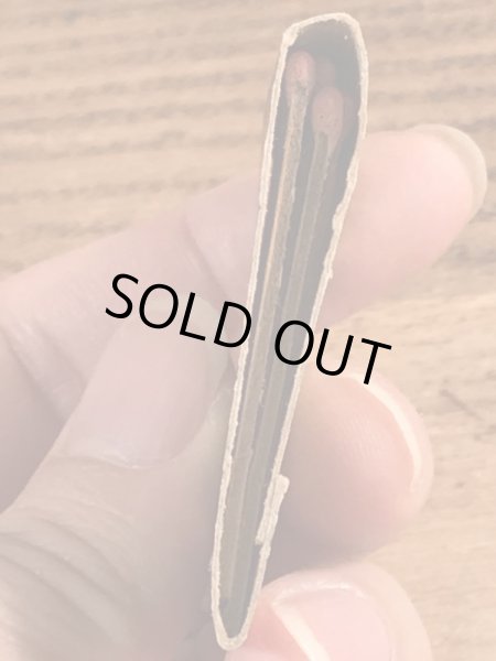 40〜50年代頃のピンナップガールのビンテージマッチブック