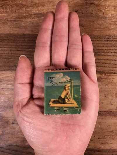 画像3: Advertising Pin Up Girl “Short On Sails” Matchbook　ピンナップガール　ビンテージ　マッチブック　40〜50年代