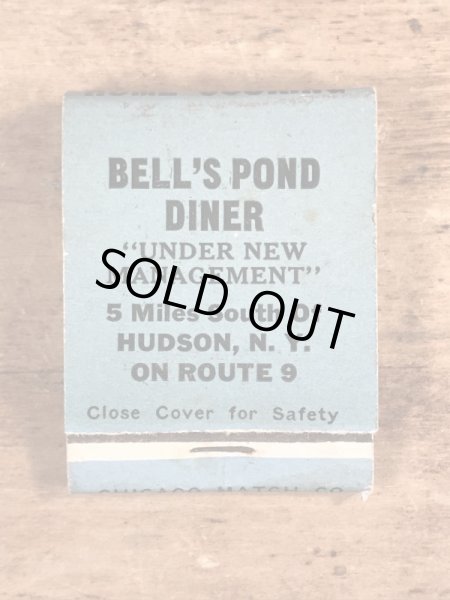 40〜50年代頃のピンナップガールのビンテージマッチブック