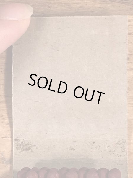 40〜50年代頃のピンナップガールのビンテージマッチブック