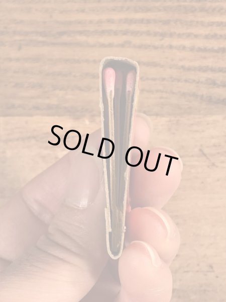 40〜50年代頃のピンナップガールのビンテージマッチブック