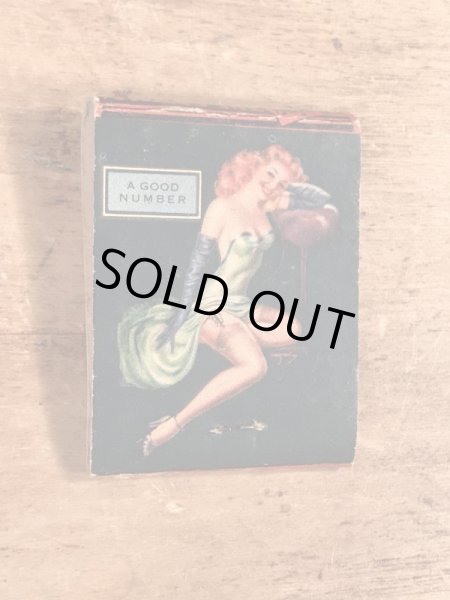 40〜50年代頃のピンナップガールのビンテージマッチブック