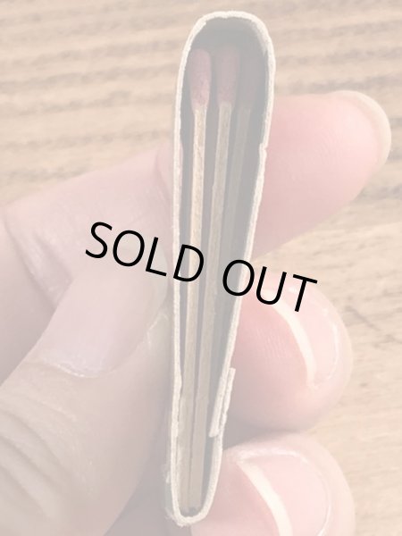 40〜50年代頃のピンナップガールのビンテージマッチブック