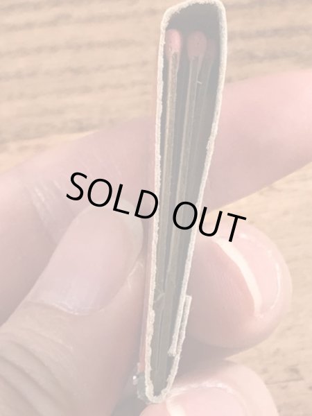 40〜50年代頃のピンナップガールのビンテージマッチブック