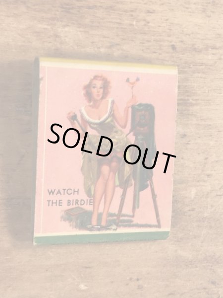 40〜50年代頃のピンナップガールのビンテージマッチブック