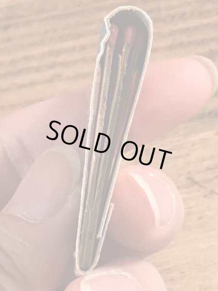 40〜50年代頃のピンナップガールのビンテージマッチブック