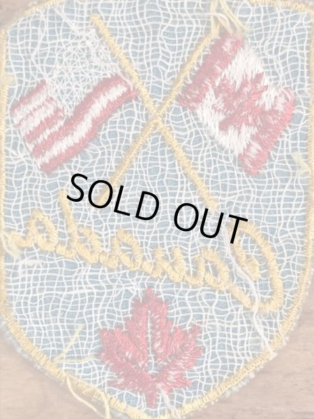 70年代〜頃のカナダと星条旗のヴィンテージのワッペン