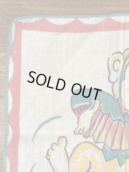 50年代頃のアコーディオンを弾いたサルのビンテージキッズハンカチ