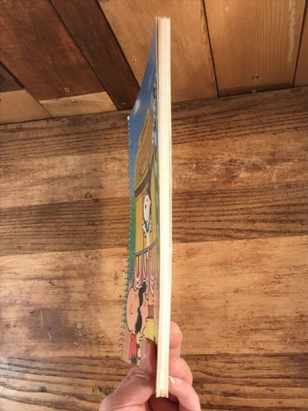 70〜80年代頃のスヌーピーとピーナッツギャングのビンテージのノートブック