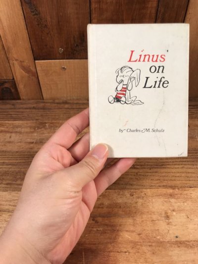 画像3: Hallmark Peanuts “Linus on Life” Mini Picture Book　ライナス　ビンテージ　絵本　スヌーピー　70年代