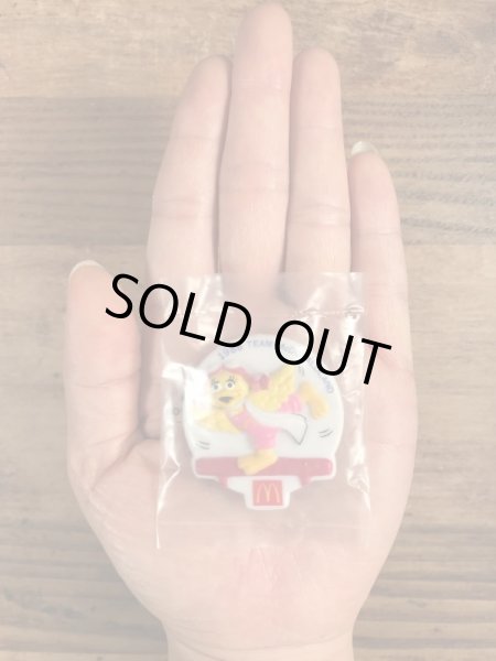 80年代　ビンテージ　マクドナルド　バッジ　バーディー　ミールトイ　雑貨