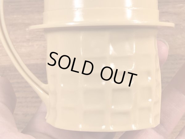 50~60’sのアドバタイジングキャラクターのミスターピーナッツのヴィンテージのマグカップ