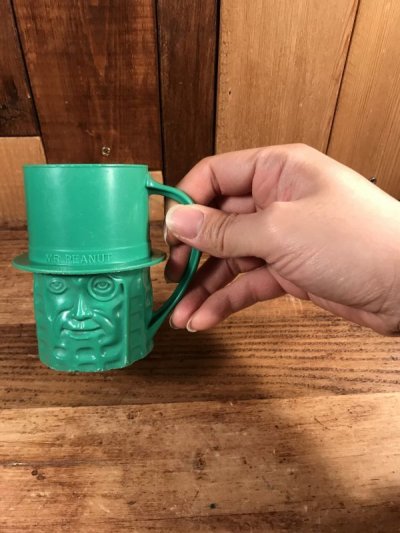 画像3: Planters Mr.Peanuts Plastic Mug ミスターピーナッツ ビンテージ マグカップ マクドナルド 50~60年代