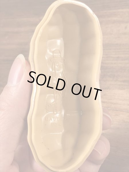 50~60’sのアドバタイジングキャラクターのミスターピーナッツのヴィンテージの入れ物