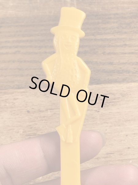 70年代頃のアドバタイジングキャラクターのミスターピーナッツのビンテージのバターナイフ