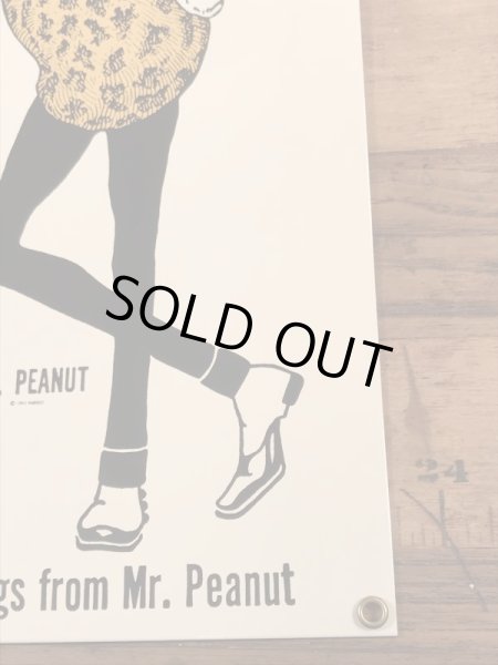 90’sのアドバタイジングキャラクターのミスターピーナッツのヴィンテージのメタルサイン