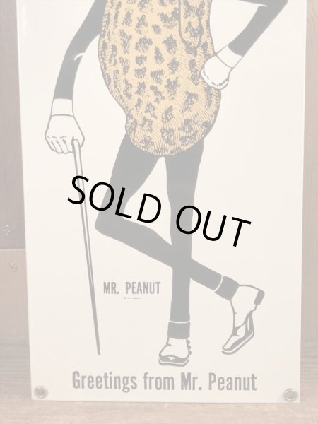 90’sのアドバタイジングキャラクターのミスターピーナッツのヴィンテージのメタルサイン