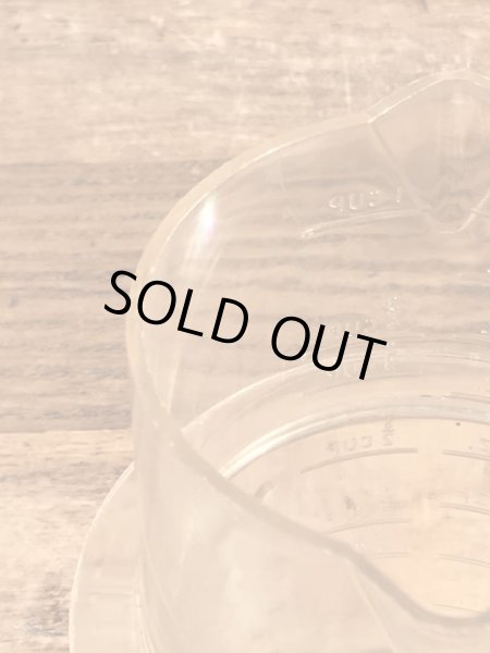 50~60’sの企業キャラクターのミスターピーナッツのヴィンテージの計量マグカップ