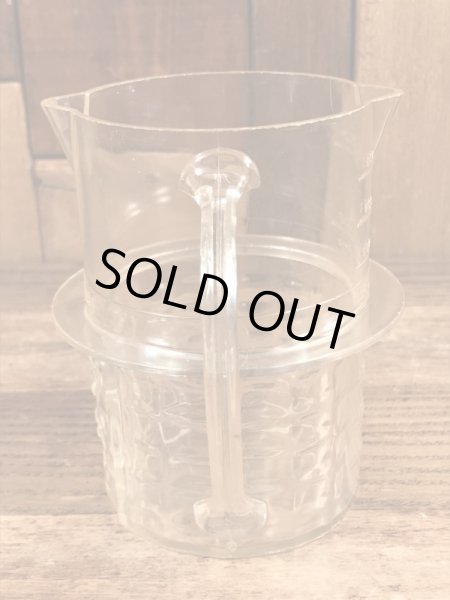 50~60’sの企業キャラクターのミスターピーナッツのヴィンテージの計量マグカップ