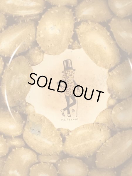 50~60年代頃のアドバタイジングキャラクターのミスターピーナッツのビンテージの容器