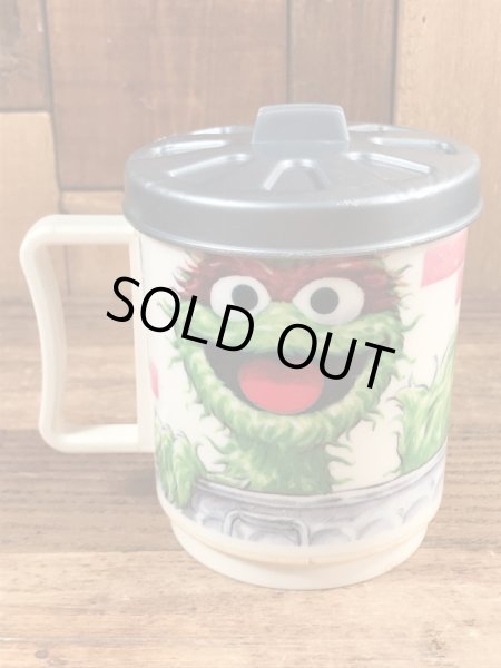 70’sのセサミストリートのオスカーのヴィンテージのプラスチックカップ