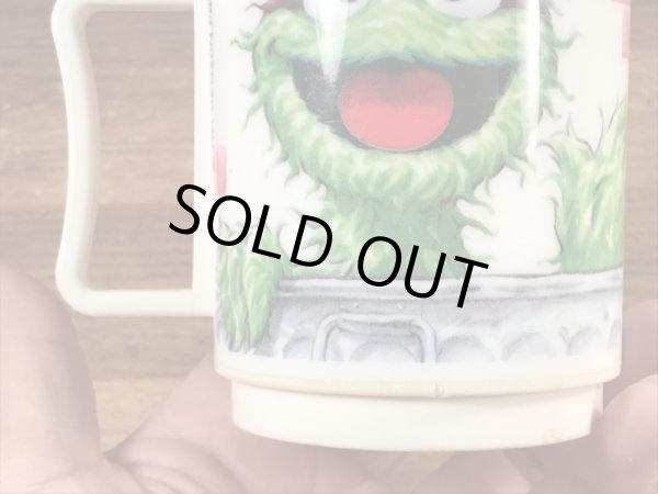 70年代頃のセサミストリートのオスカーのビンテージのマグカップ