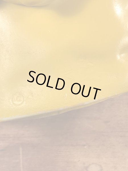 70年代頃のプレイパルのビンテージのコインバンクドール