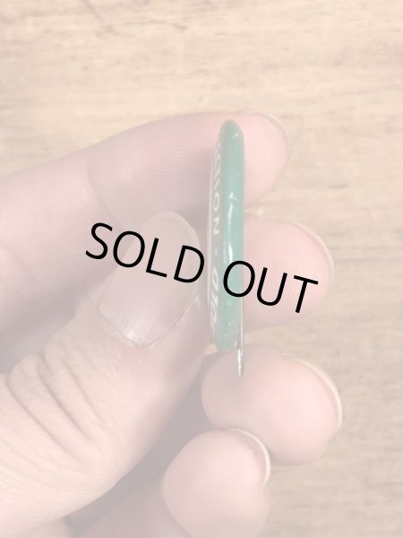 70年代頃の選挙のスマイルが描かれたビンテージの缶バッジ