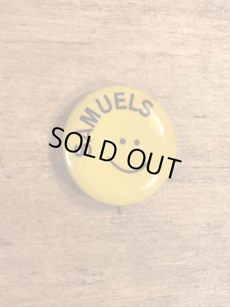 70年代頃のスマイルフェイスのビンテージの缶バッジ