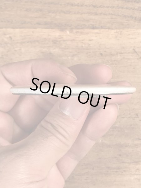 70’sの企業物のスマイルフェイスのヴィンテージの缶バッチ