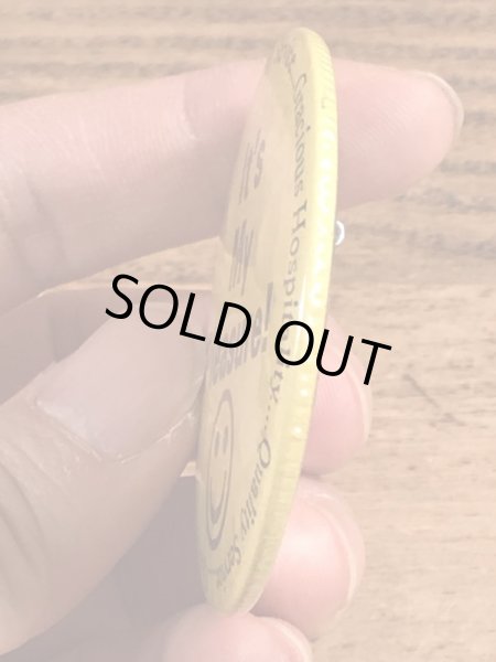 70年代頃の企業物のスマイルのビンテージの缶バッチ