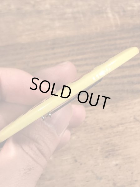 70年代頃の企業物のスマイルのビンテージの缶バッチ