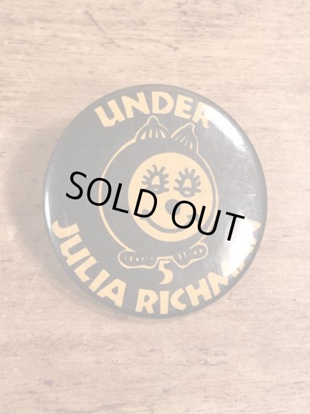 70年代頃のスマイルのキャラクターのビンテージの缶バッジ