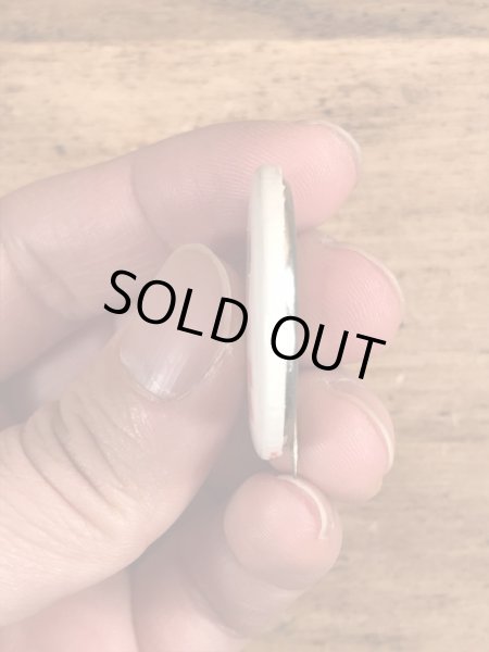 70年代頃の選挙時のスマイルが描かれたビンテージの缶バッジ