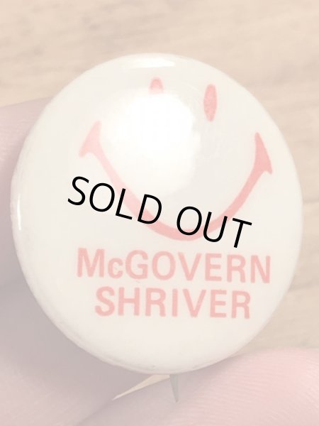 70年代頃の選挙時のスマイルのビンテージの缶バッジ