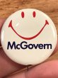 70年代頃のMcGovernのスマイルフェイスのビンテージの缶バッジ