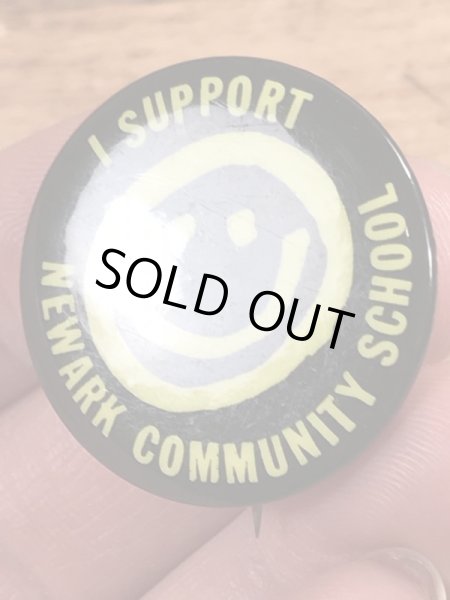 70’sのハイスクールのスマイルが描かれたヴィンテージの缶バッチ