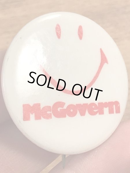 70年代頃の選挙時のスマイルフェイスが描かれたビンテージの缶バッチ